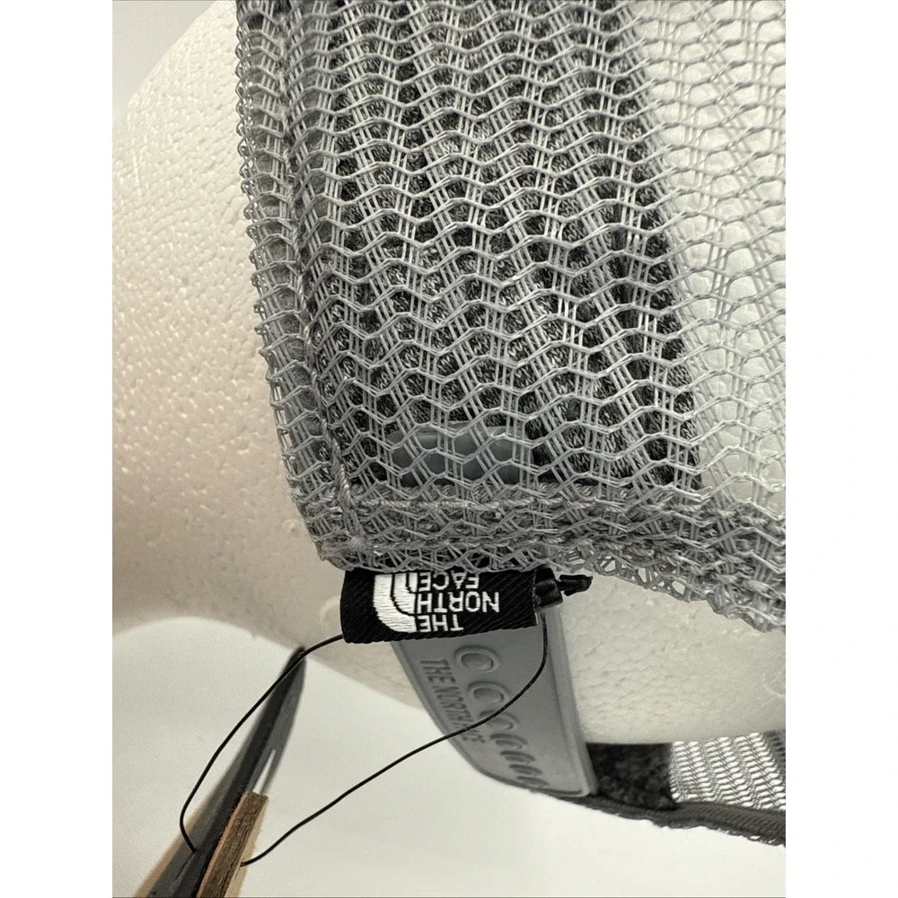 The NORTH FACE Fine Alpine‎ Equipment Gray Mudder Trucker Cap Hat Snap Back